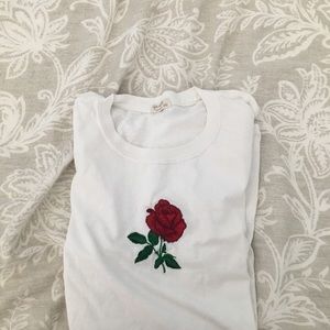 brandy melville rose t-shirt